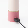 iroha RIN+ 充電狀態圖,採用 USB 充電設計,方便隨時補充電量