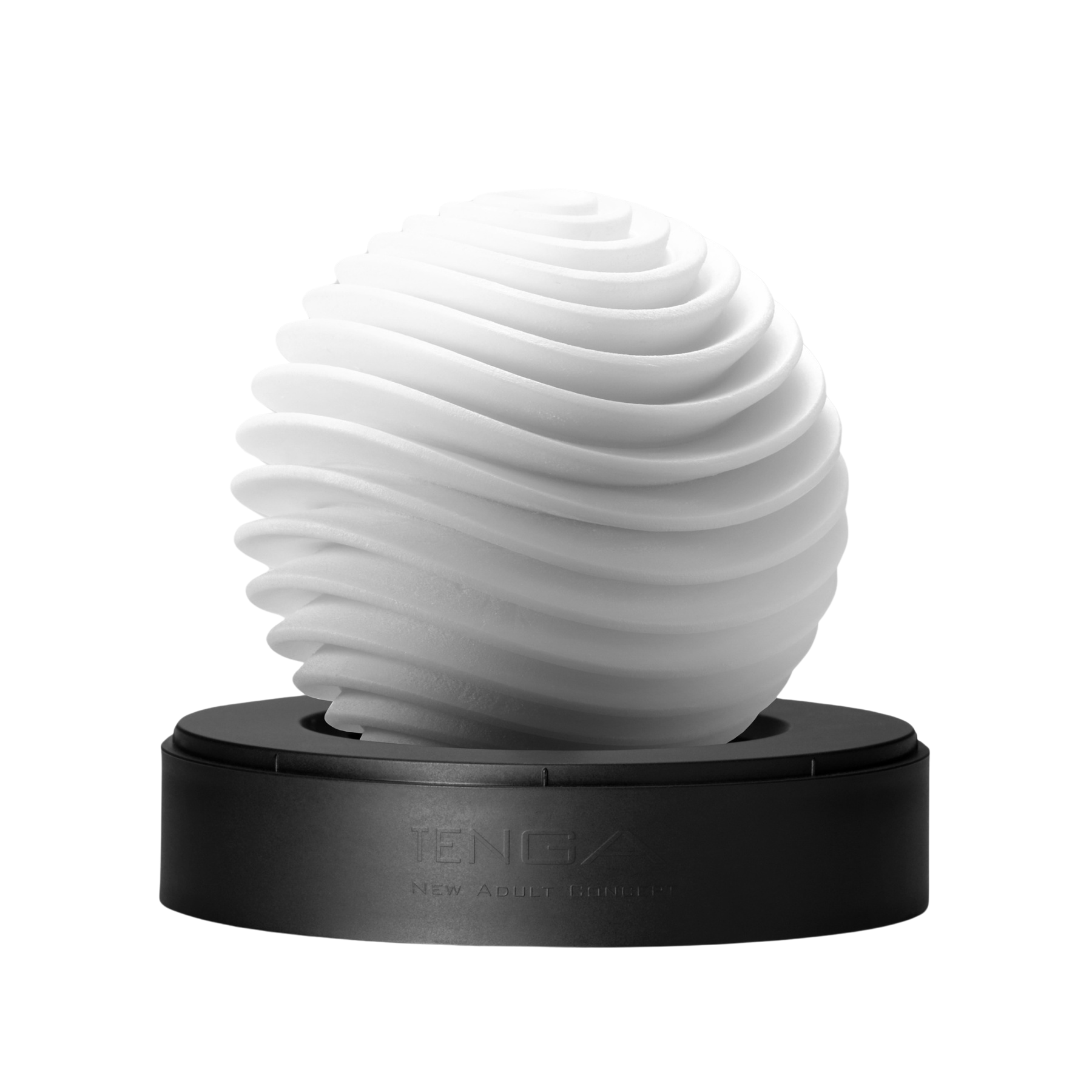 TENGA GEO AQUA 水紋球的特寫細節,展示獨特的流線型水紋設計與柔軟材質。