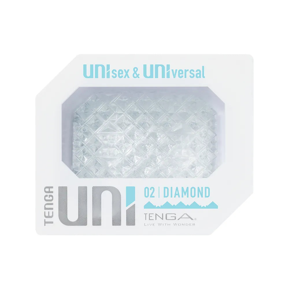 TENGA UNI DIAMOND 主包裝,展現晶瑩剔透的三角形紋路設計,帶來精緻刺激體驗。