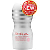 TENGA Original Vacuum Cup Soft 版 飛機杯,白色搭配銀色條紋設計,提供更柔軟的刺激感與內置潤滑液,簡單方便使用。