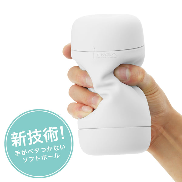 Tenga Puffy Sugar White,手握展示,柔韌材質提供舒適觸感