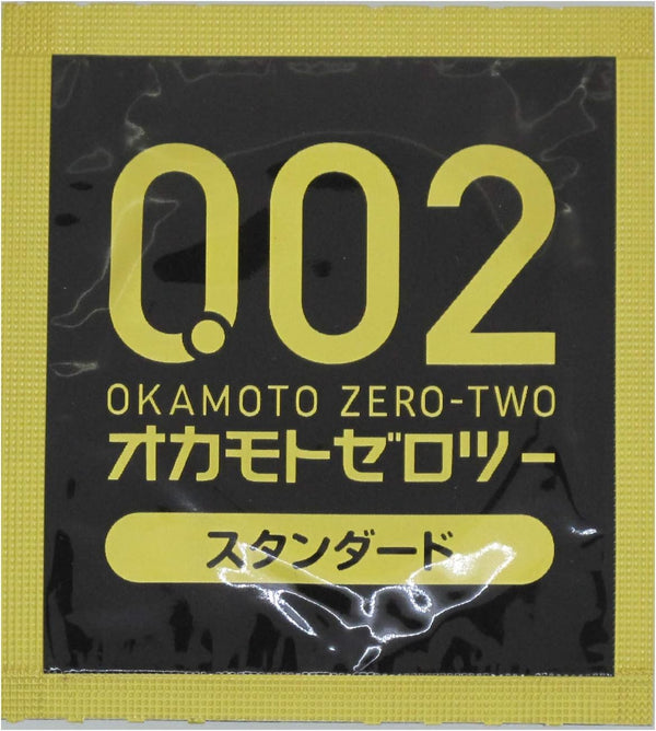 岡本 Okamoto 0.02 標準版安全套包裝，OKAMOTO ZERO-TWO 標示，Comdom 強調 0.02mm 均勻薄度與高品質聚氨酯材質。