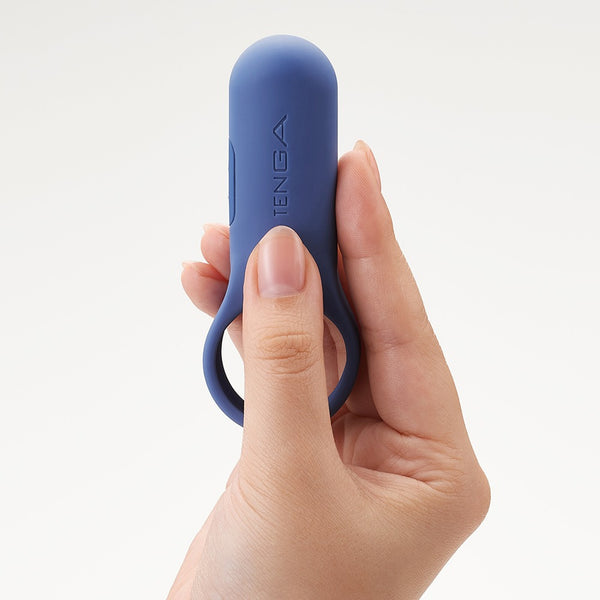 手持 TENGA paiRING+ INDIGO 靛藍色加強版情侶環