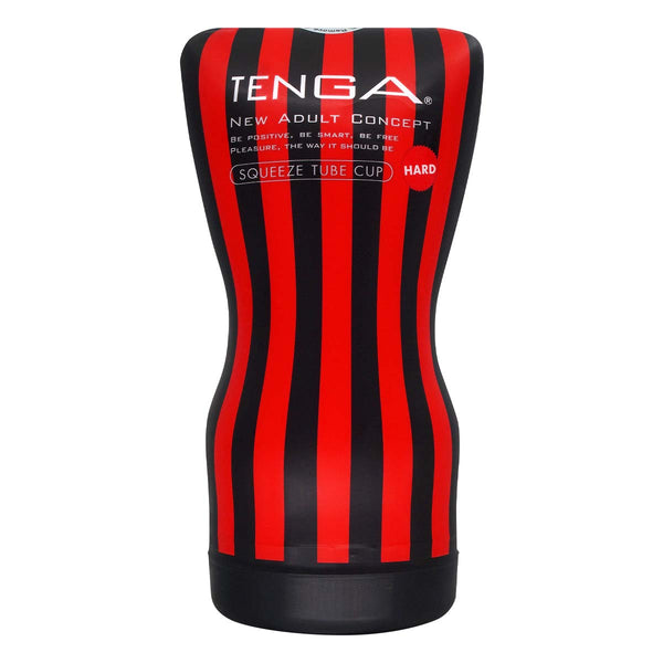 TENGA SQUEEZE TUBE CUP HARD 飛機杯 正面特寫，紅黑設計結合 HARD 標誌，展現獨特風格